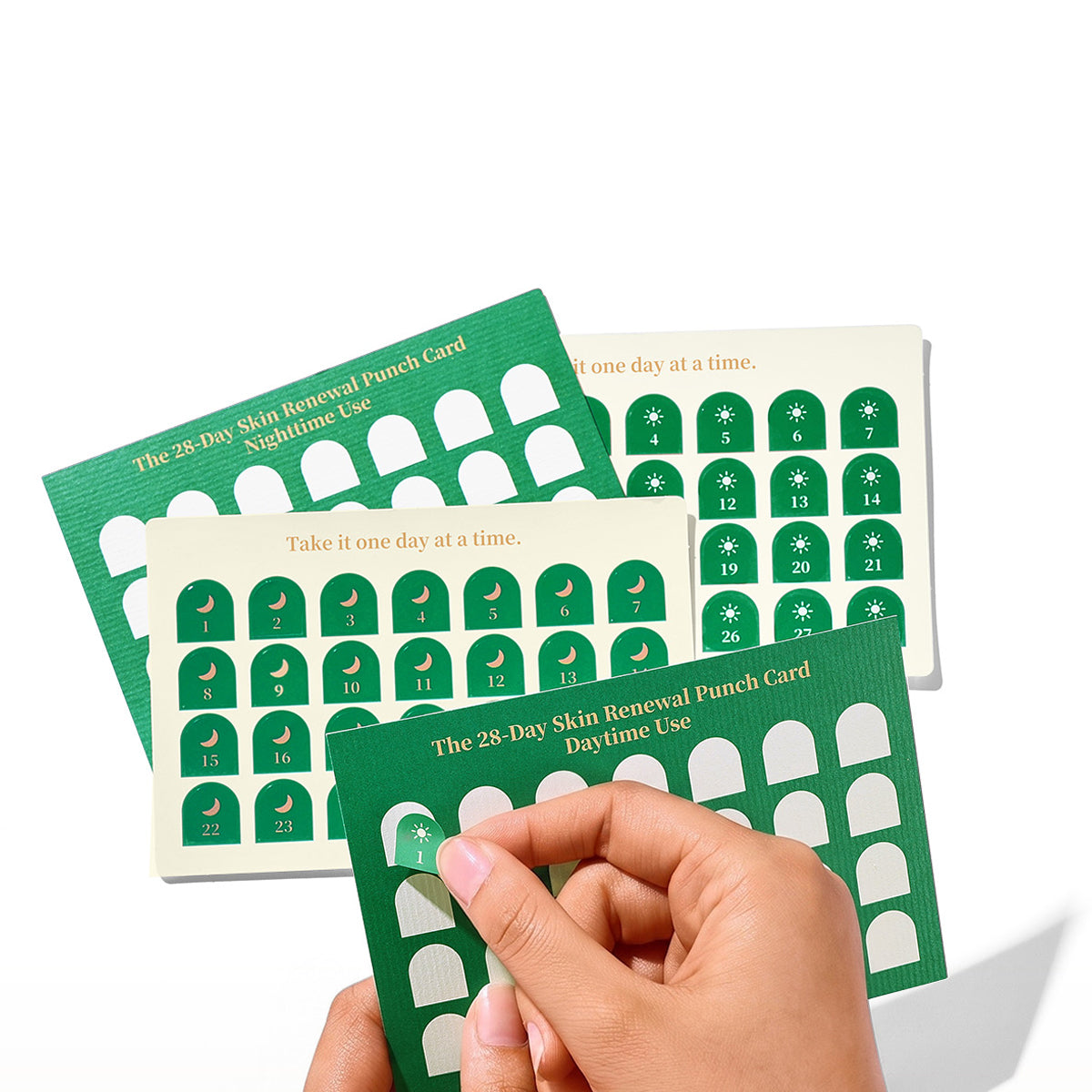 APUREE tracks daily nail care progress with cards and stickers