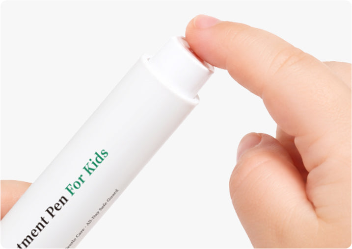 Pressing APUREE Nail Biting Treatment Pen to activate the liquid